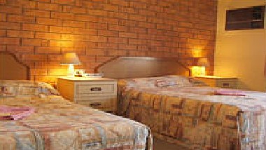 Eldorado Motor Inn image