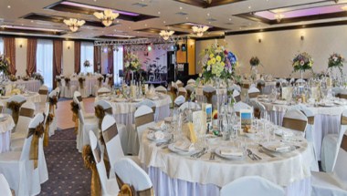 Cavaler Hotel ใน Targu Mures, RO