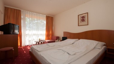 巴拉通雷勒, HU 的 Hotel Napfeny Balatonlelle
