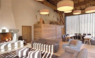 Maiensaesshotel Guarda Val в Vaz/Obervaz, CH