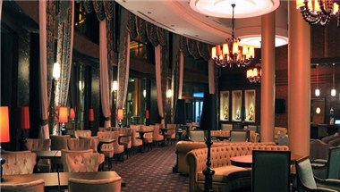 Izmit, TR 的 Wellborn Luxury Hotel