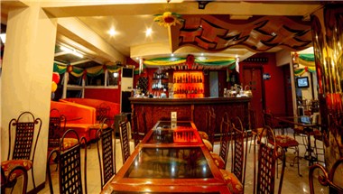 Patio Rizal Hotel & Restaurant в Lucban, PH