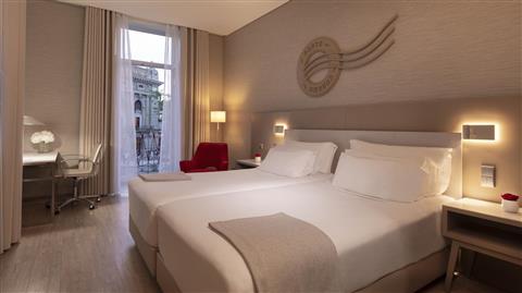 NH Collection Porto Batalha в Porto, PT