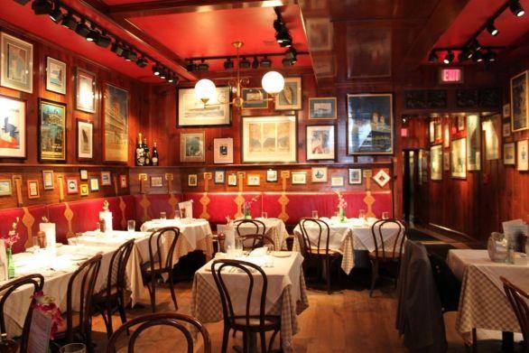 Clyde's Georgetown, photo 6